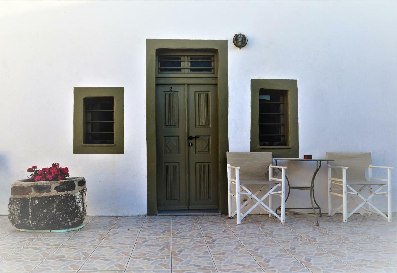 Palm Tree Hill Konuk evi Oía Dış mekan fotoğraf